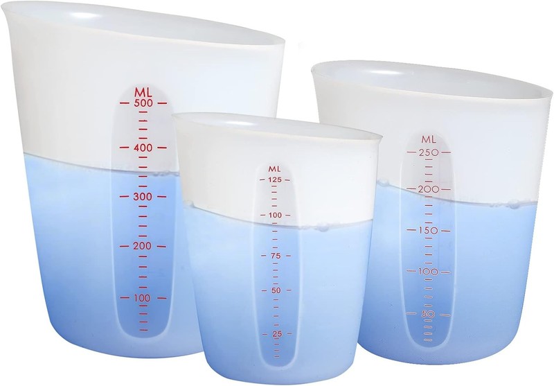 3 PCS Silicone Measuring Cups (2 Cup + 1 Cup + 0.5 Cup) Flexible Melting