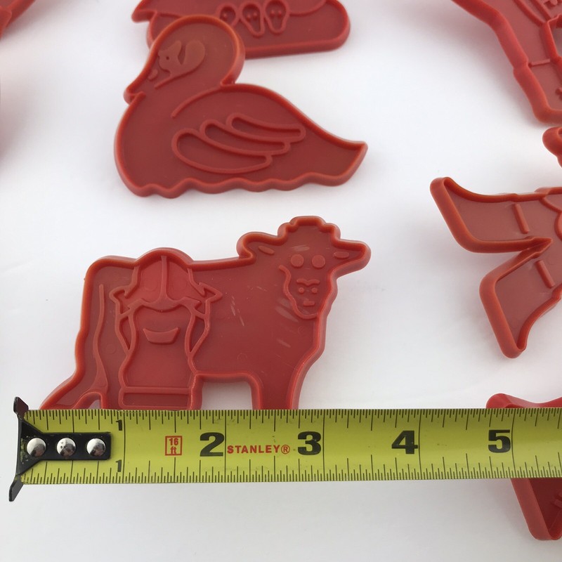 Chilton Cookie Cutter Set 12 Days of Christmas Vintage 1978 Complete gallery