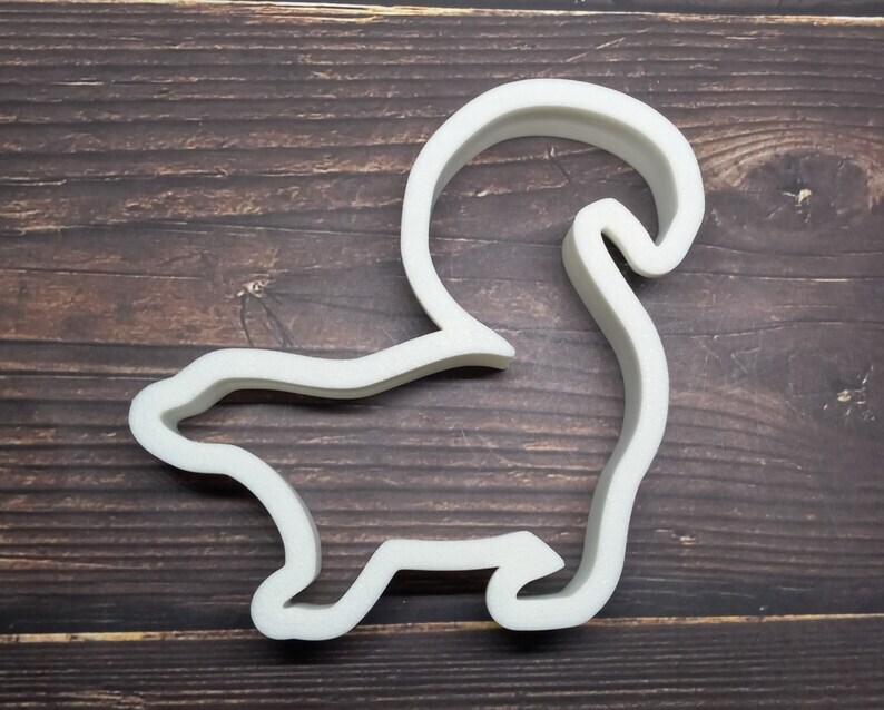 Skunk Animal Cookie Cutter – 3D Printed Food Safe PLA Plastic