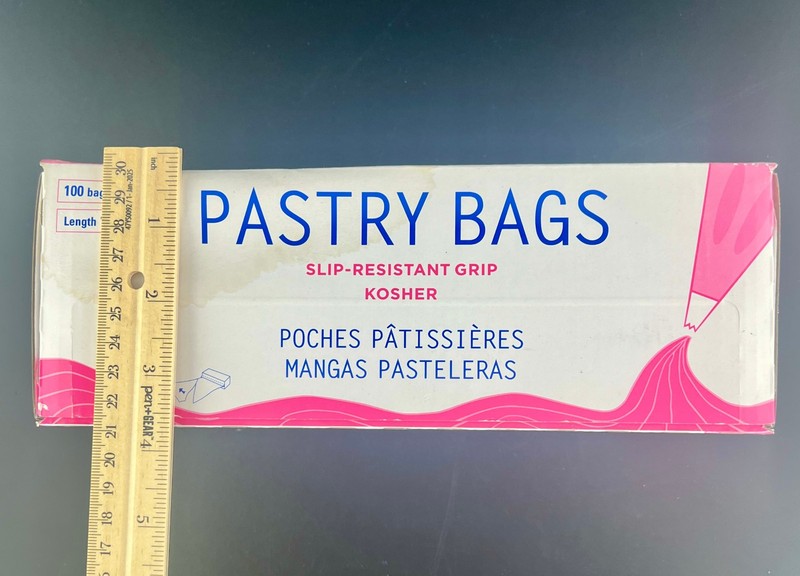 Polynova Nissen 18" Clear Disposable Pastry Bags Roll of 100 Non-Slip Kosher gallery