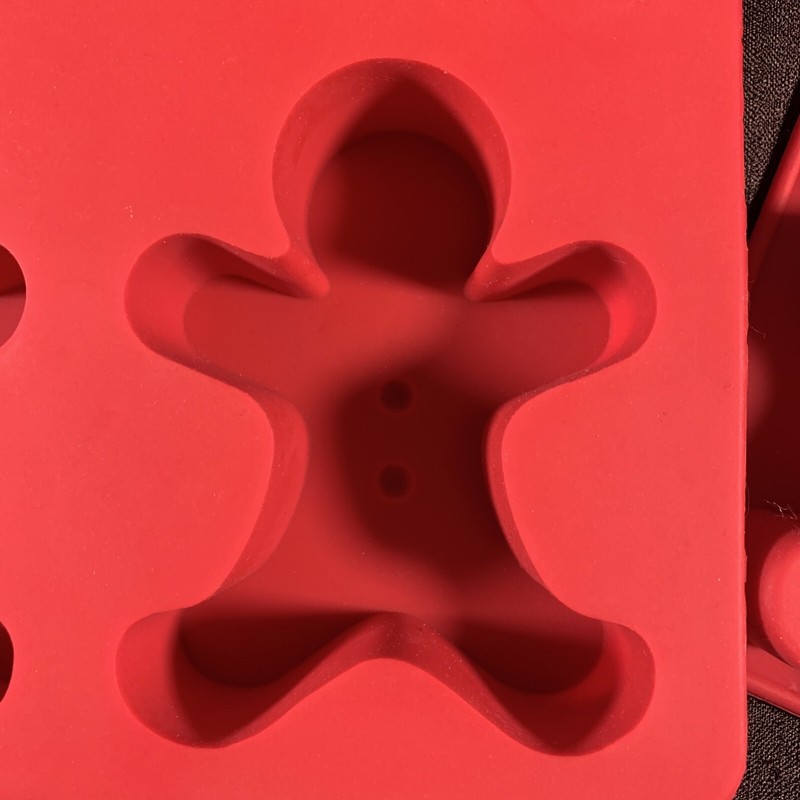 Set Of Two (2) Gingerbread silicone molds - 6 Each - MAX 250• C/ 450• F gallery
