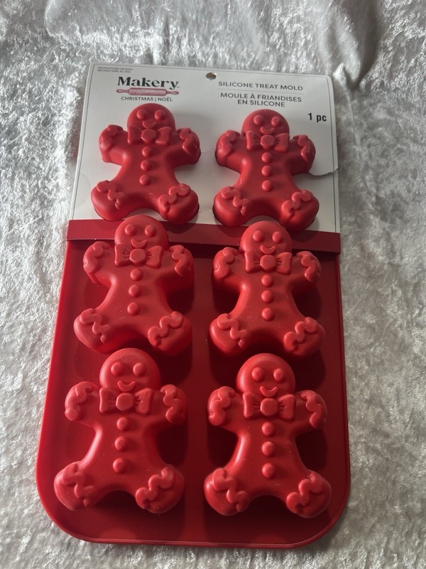 3-🆕 Silicone Treat Mold Bakeware Cupcake / Cake / Candy Gingerbread Man (Lot 3) gallery