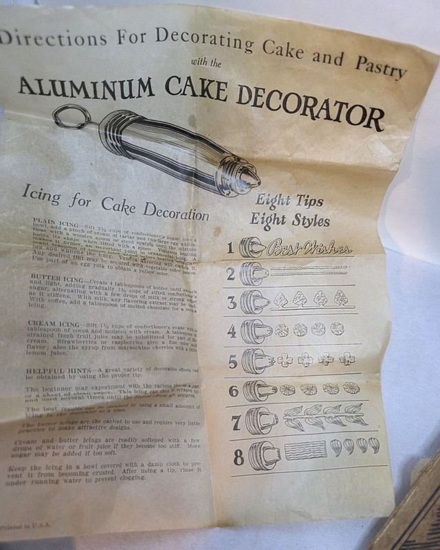 Aluminum Cake Decorator Icing Set Silver, 8 Tips, Instructions, Original Box gallery