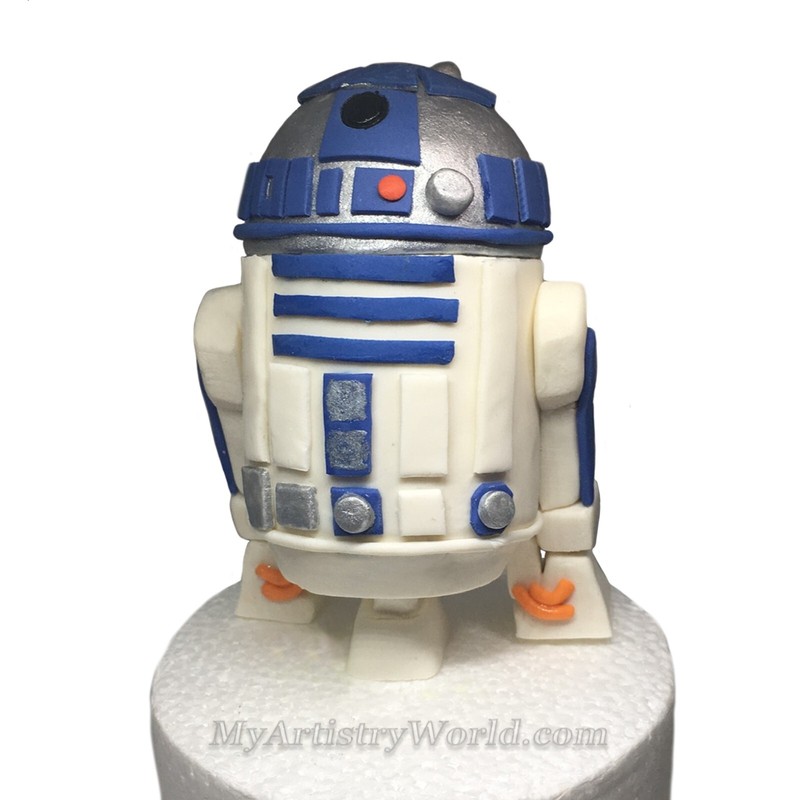 R2-D2 cake topperю Edible 3D fondant/gum paste Star Wars themed robot