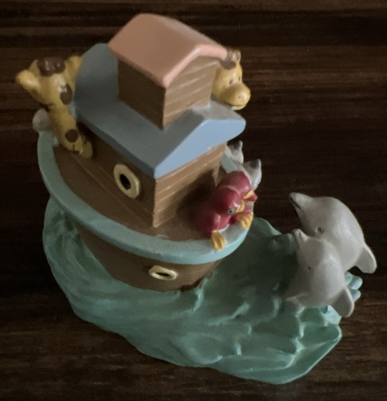 Wilton NOAH'S ARK SPECIAL MEMORIES Keepsake Resin Home Decor Cake Topper gallery