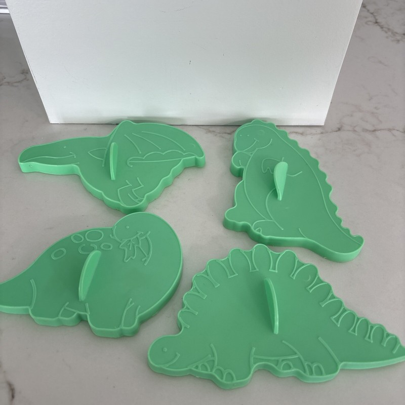 Wilton 1988 Green Dinosaur Cookie Cutters Lot of 4 VTG Birthday Party