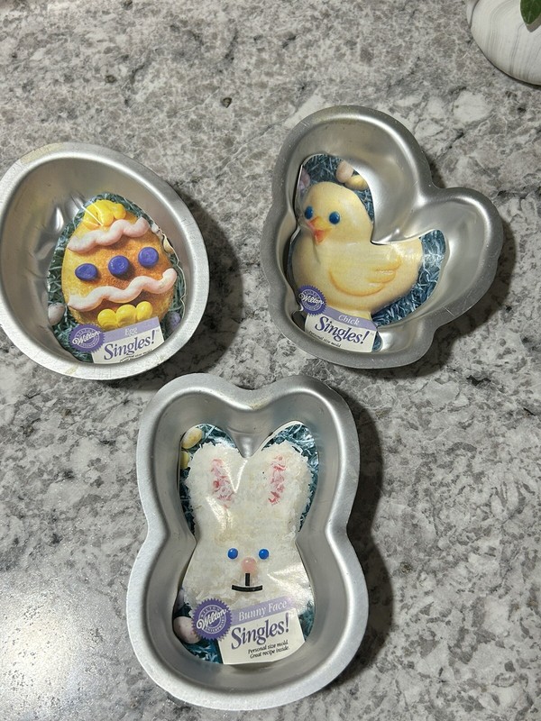 Wilton NEW Easter Singles Cake Pan Jello Candy Mold Bunny Rabbit Chick Egg Lot 3 gallery