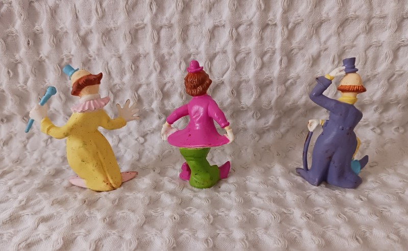 Vintage Clown CAKE TOPPERS Figures Figurines Toys 3 Blue Pink Yellow Fun gallery