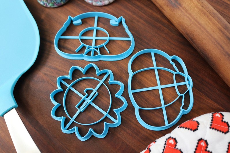 Pikmin Items & Objects - Cookie Cutters - Pellet Posy, PickPick Onion, Pick gallery