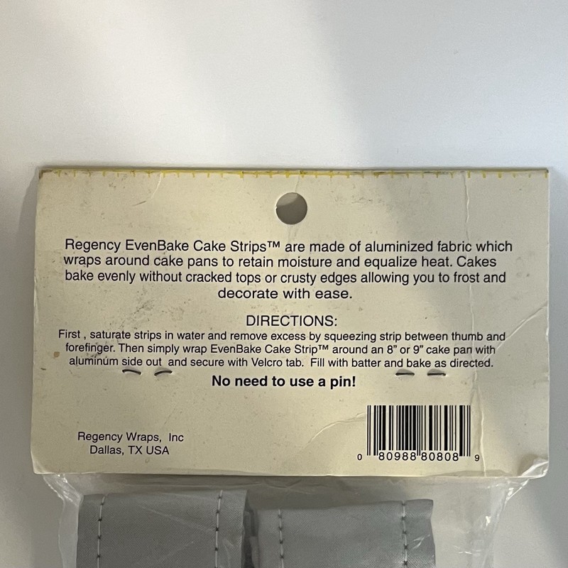 *Regency Evenbake Cake Pan Strips Wraps Aluminized Fabric Hook Loop Closure 2 Pc gallery