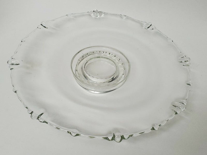 VINTAGE CAKE STAND LARGE CLEAR GLASS WEDDING CAKE PEDESTAL PASTRY PLATE 13" gallery