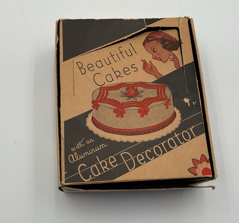 Vintage Beautiful Cakes With Aluminum Cake Decorator With 6 Tips, Original Box