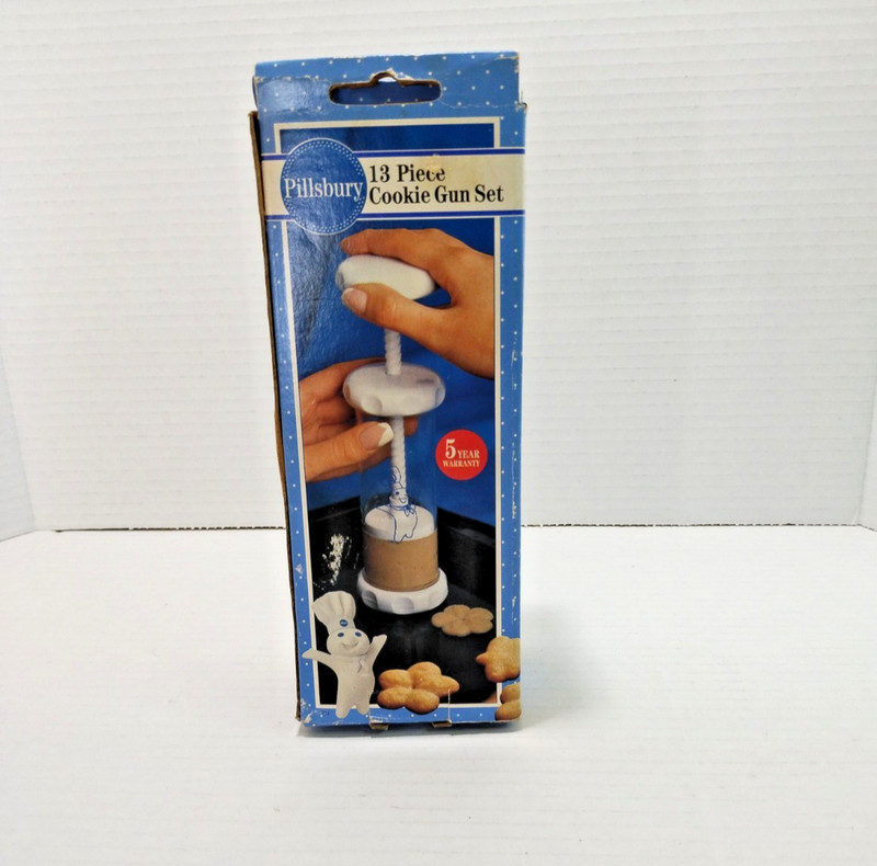 Pillsbury Doughboy 13 Piece Cookie Gun Press Forming 6 Discs 6 Nozzles 1993 gallery