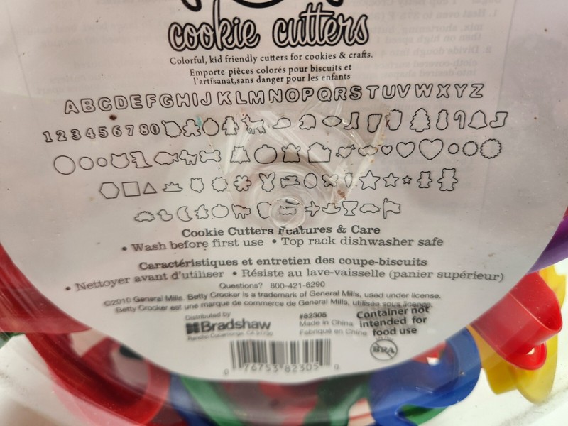 Betty Crocker 101 Cookie Cutters, Assorted, Christmas, Holidays, Cookies, gallery