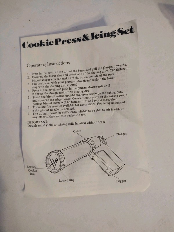 Cooks Tools Cookie Press And Icing Set White Orange New In Box 1987 gallery