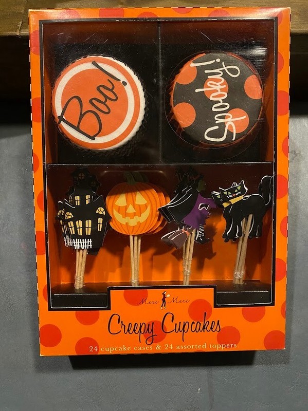Meri Meri Creepy Cupcakes Halloween Kit NEW 24 Cases & Toppers Witch Cat Pumpkin