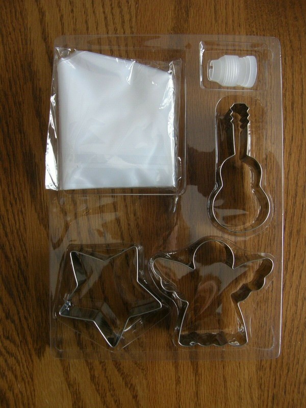 26 Piece:Williams Sonoma Dolly Parton Christmas Cookie Cutter Box Set, Star -New gallery
