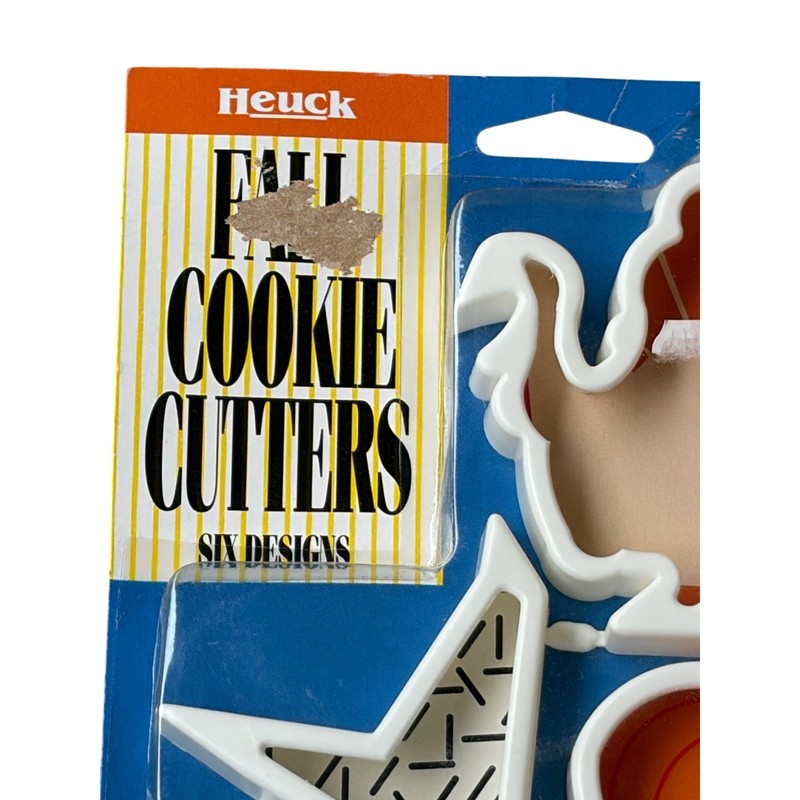 Vintage Heuck Fall Cookie Cutters Set 6 Halloween Thanksgiving Made in USA 80s gallery