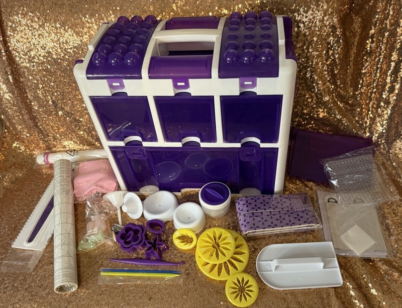 Vintage Wilton Baking Caddy Tool Storage Cake Decorating Case W/extras- Purple