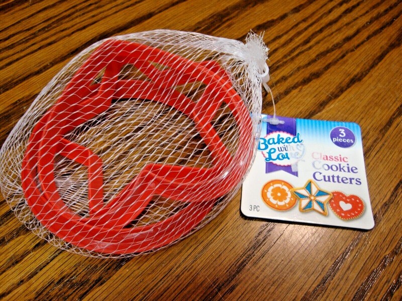 ART SKILLS Baked With Love~Classic Cookie Cutters~3 pc for Spring PICK ONE 257
