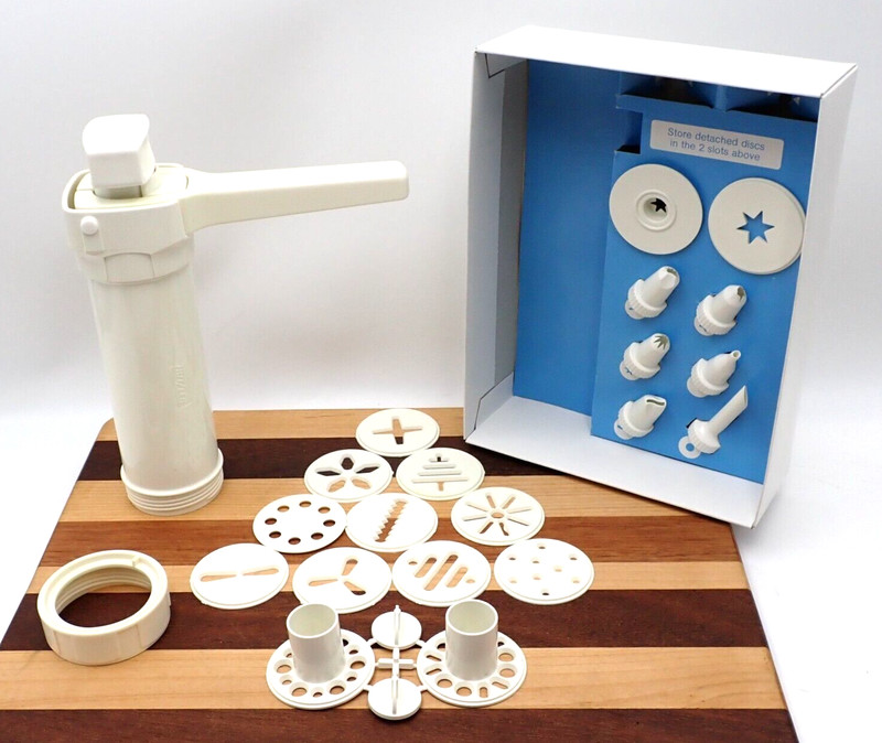 Hutzler Cookie Press & Food Decorator Easy Action 20pcs Holiday gallery