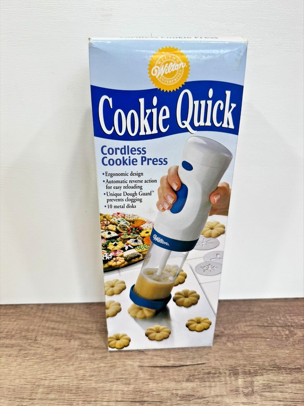 Wilton Cookie Quick Cordless Cookie Press 10 Metal Discs New In Box 2003 gallery