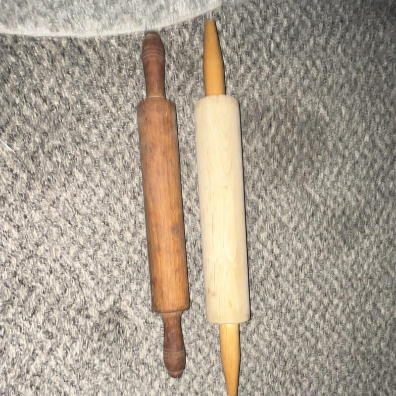 Set of 2 Plain Wooden Rolling Pins with Handles, Brown & Beige Solid/Plain