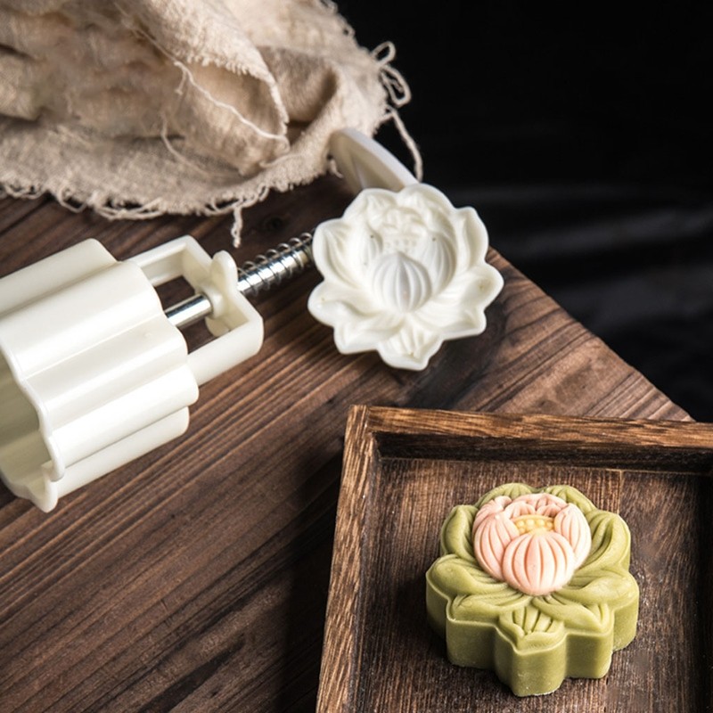 Lotus Design Hand Pressure Fondant Decoration Cookie Cutter for Baking DIY gallery