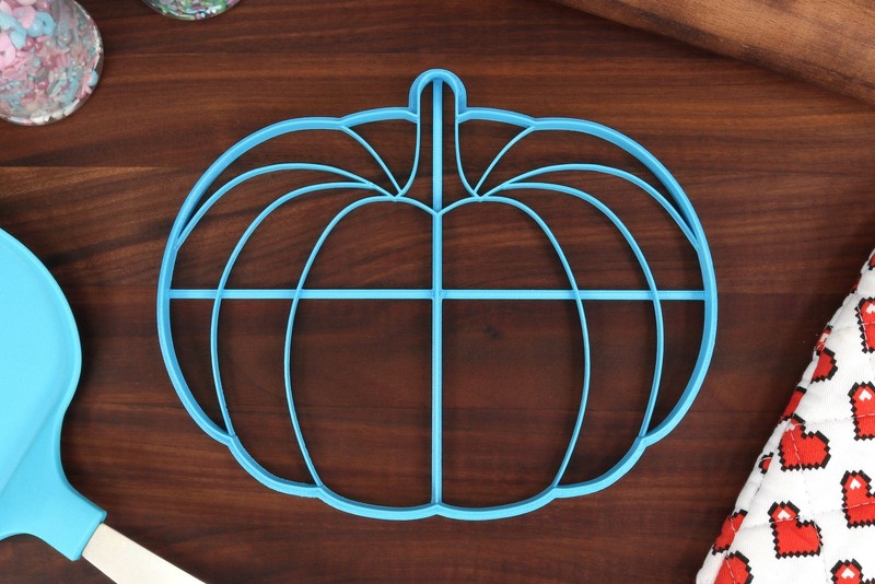 XL 8 Inch Pumpkin Cookie Cutter – Holiday Large Cookies