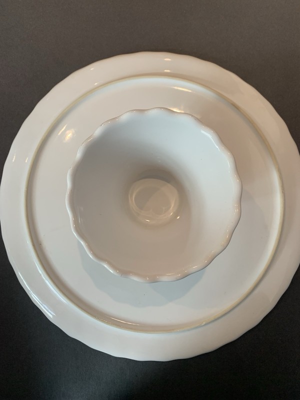 Crate & Barrel Pedestal Cake Display Stand 13.5” Scalloped Edge Made Portugal gallery