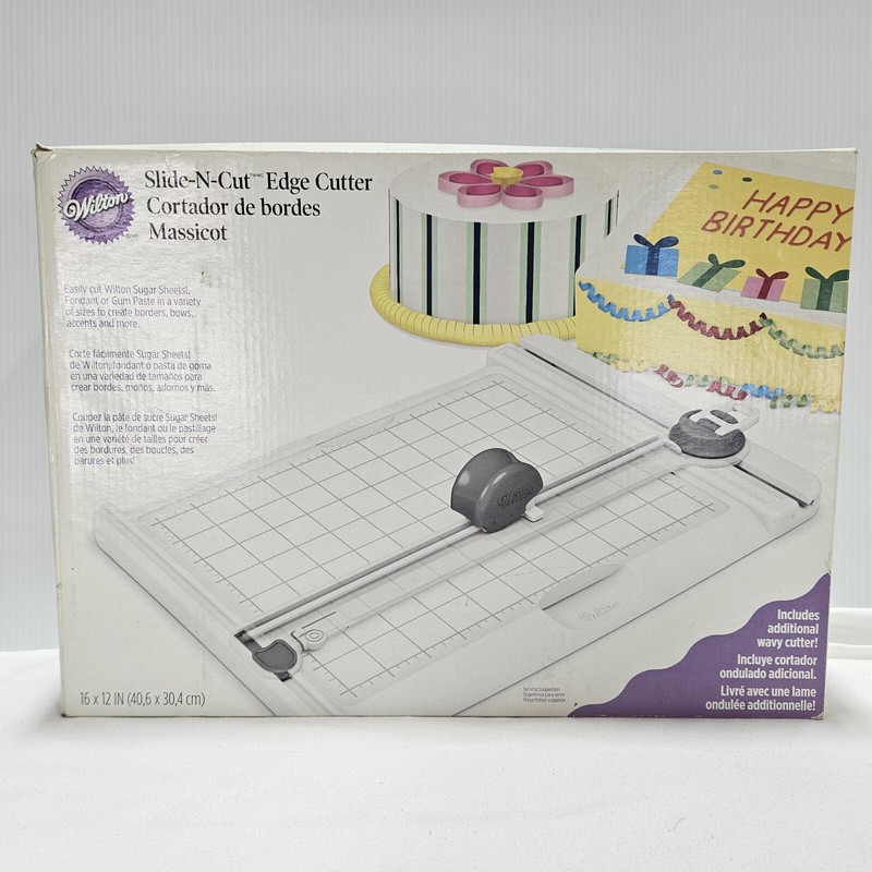 Wilton Slide-N-Cut Edge Cutter for Sugar Sheets Fondant Gum Paste, New Open Box