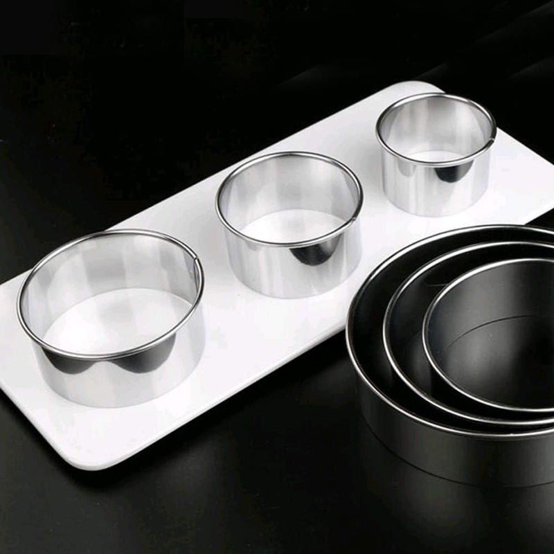 Luxury Baking Essentials: 3-Pc Stainless Steel Dumpling & Cookie Cutters Set gallery