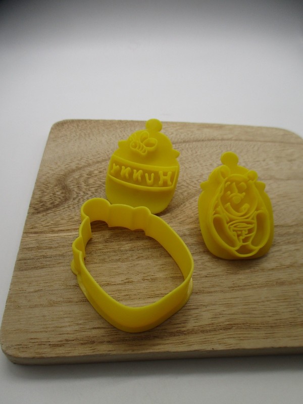 Winnie the Pooh Set of 6 Cookie Stamp Pancake Mold Coffee Scoop Latte Art Sheet gallery