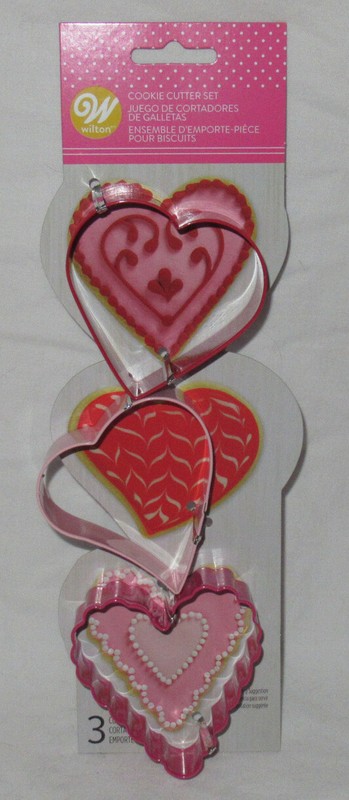 Wilton 3-piece Cookie Cutter Set Cutters Metal VALENTINE Valentine’s Day Hearts