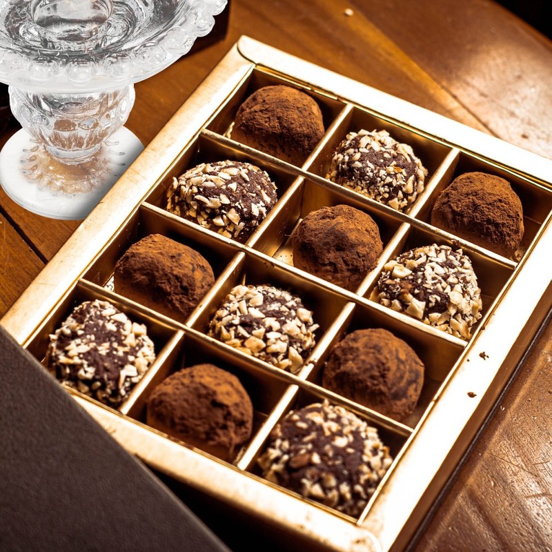 Small Covered Cake Plate Mini Plates with Dome Cupcake Display Stand gallery