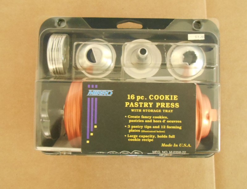 Mirro Cookie Cooky Press 12 Plates & 3 Pastry Tips with Instructions P41