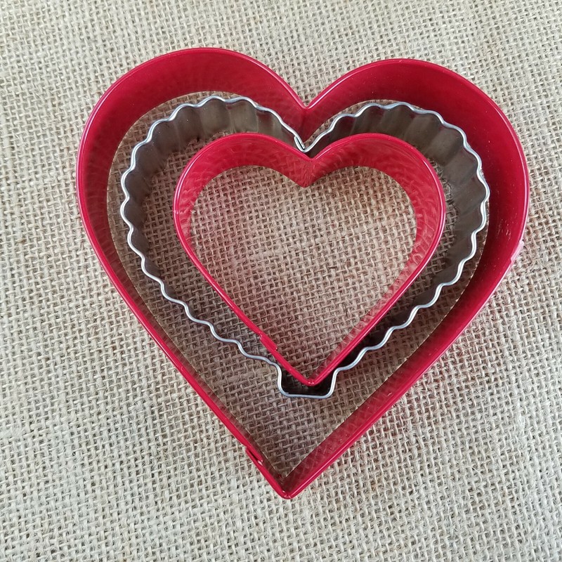 Cookie Cutter Heart Set of 3 Valentine Anniversary A5-806