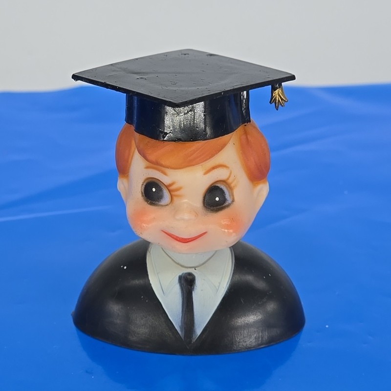 Wilton Cake Topper Graduate Male Smiling Face Graduation Cap Vintage 3”x 2.75”