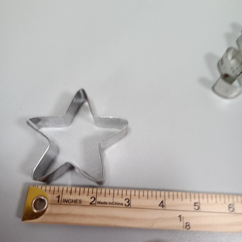 12pc Assorted Metal Cookie Cutters Christmas Shapes Gingerbread Tree Star gallery