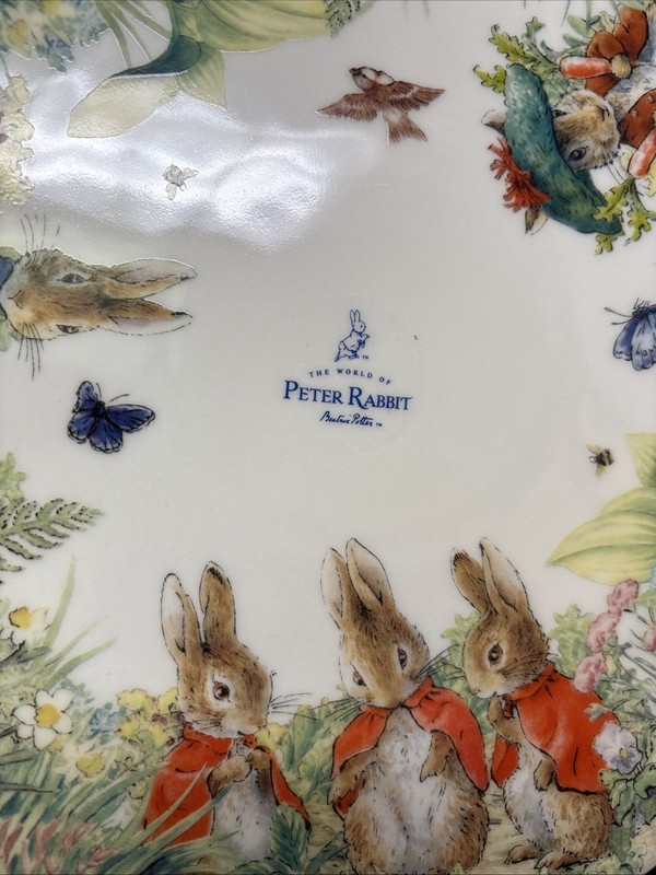 Beatrix Potter Peter Rabbit 10" Cake Stand gallery