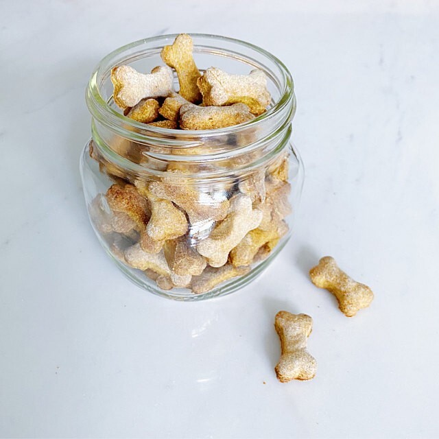 1 Dozen 12 Mini Dog Bone 1.5'' Cookie Cutters Puppy Treats Metal gallery
