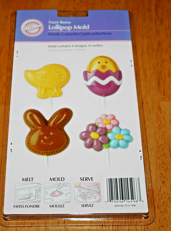 Wilton ~ 4 CAVITY FUZZY BUNNY LOLLIPOP CHOCOLATE CANDY MOLD #2115-1496 – Plastic