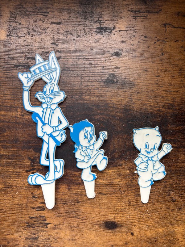 Vintage Looney Tunes Warner Bros Wilton Cake Picks Bugs Bunny Porky Pig Petunia