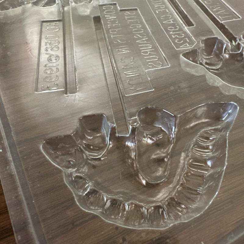 1993 Concepts In Candy Stegosaurus Dinosaur Lollipop Chocolate Candy Mold EUC gallery