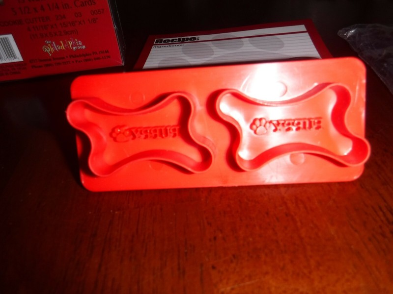 Dog Bone Cookie Cutter 4" Set w/Plastic Bags and Paw Print Stickers gallery