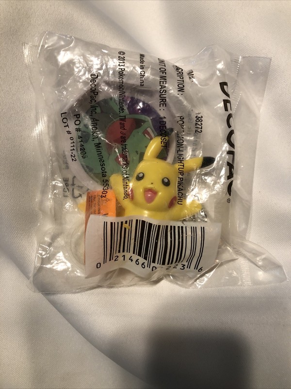 Pokemon Pikachu Cake Topper Light Up Decoration Toy and Starters DecoPac 4 Piece