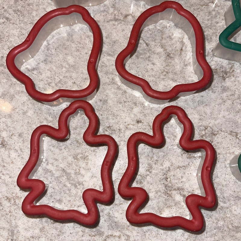 Vintage Cookie Biscuit Cutters Lot Of 16 Holidays Christmas Plastic gallery