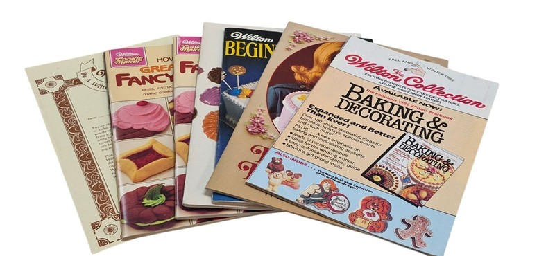 Wilton Vintage 1970s Cake Decorating & Candy Making Booklets Set 6