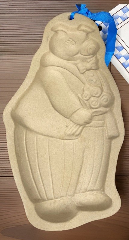 1992 Brown Bag Cookie Art Pig In Pants Clay Mold Hill Design Recipe Booklet gallery