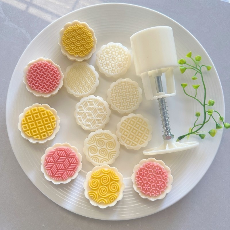 Animals Flower Moon Cake Molds Cookie Stamps Hand Pressure Moon Bakings Tool gallery